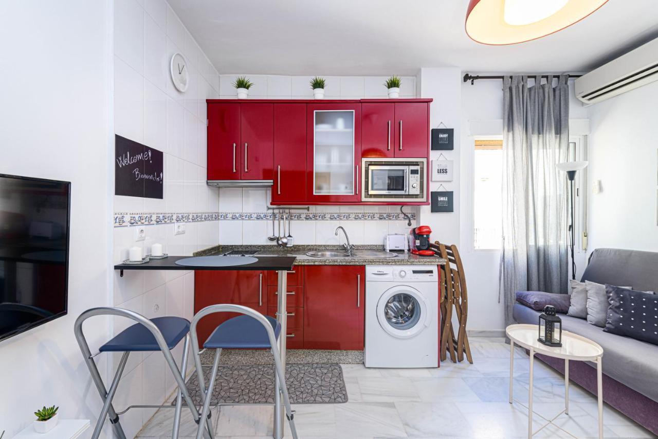 Wintowinrentals Coqueto Apartamento En El Centro De Malaga Ngoại thất bức ảnh