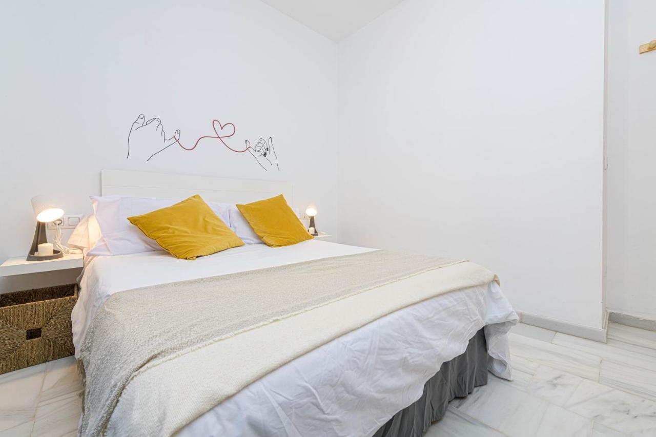 Wintowinrentals Coqueto Apartamento En El Centro De Malaga Ngoại thất bức ảnh