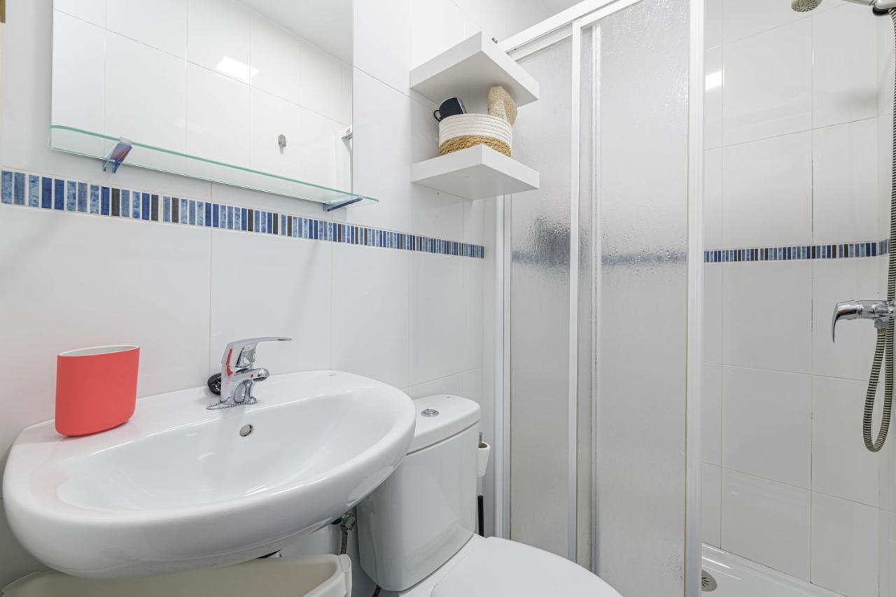 Wintowinrentals Coqueto Apartamento En El Centro De Malaga Ngoại thất bức ảnh