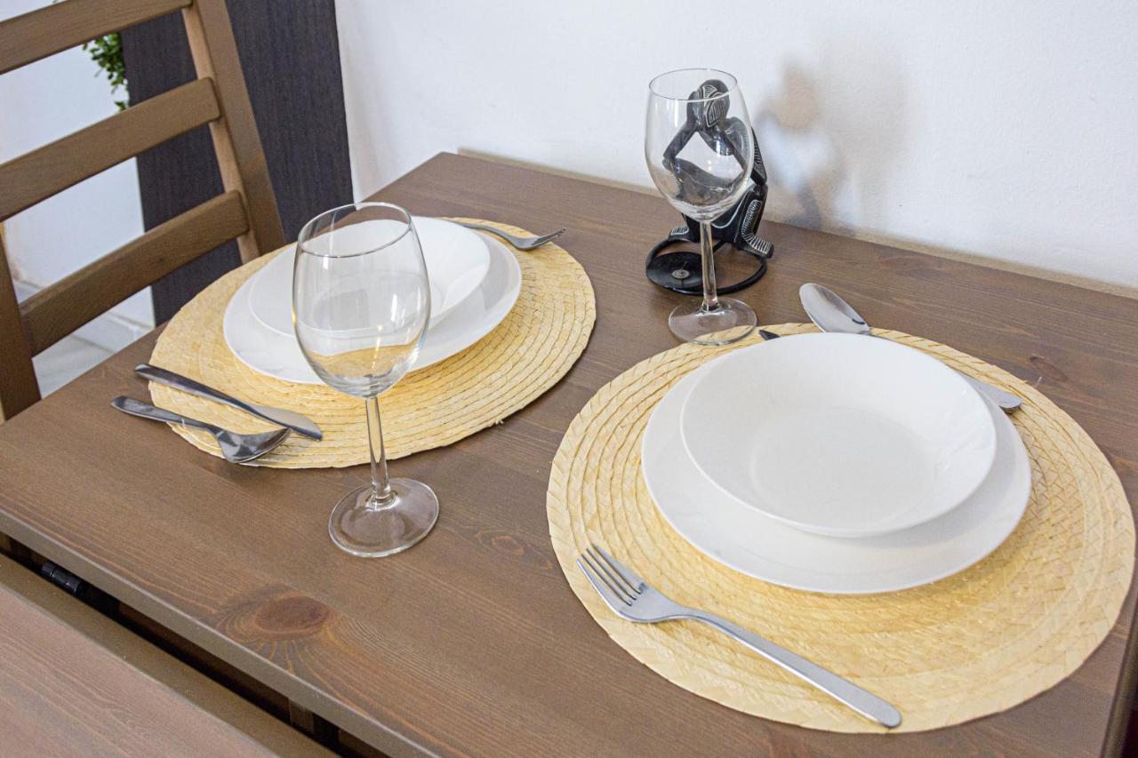 Wintowinrentals Coqueto Apartamento En El Centro De Malaga Ngoại thất bức ảnh
