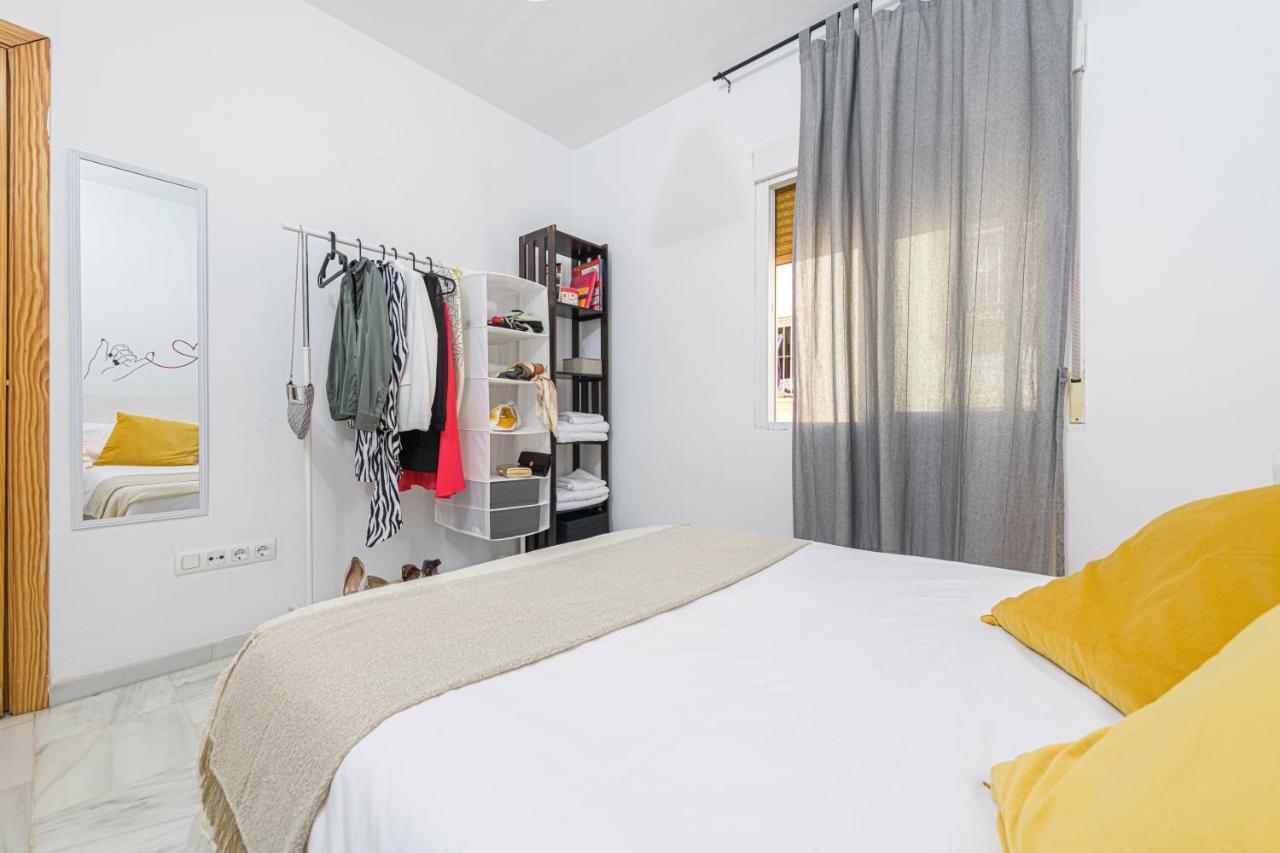 Wintowinrentals Coqueto Apartamento En El Centro De Malaga Ngoại thất bức ảnh