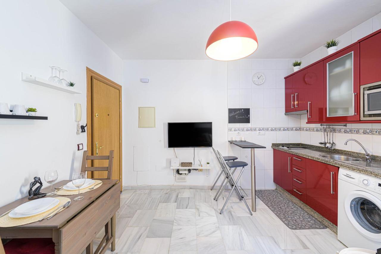 Wintowinrentals Coqueto Apartamento En El Centro De Malaga Ngoại thất bức ảnh
