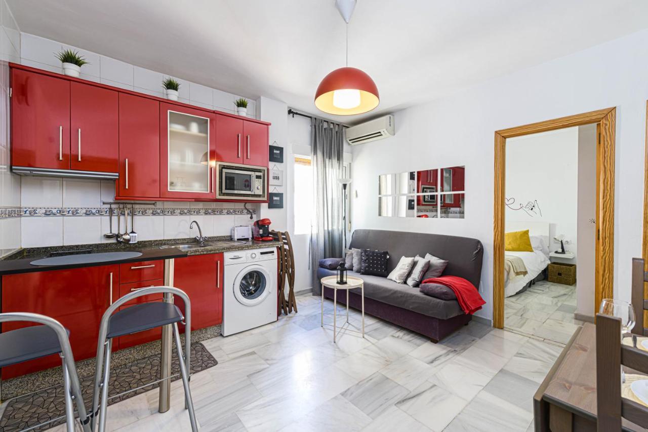 Wintowinrentals Coqueto Apartamento En El Centro De Malaga Ngoại thất bức ảnh